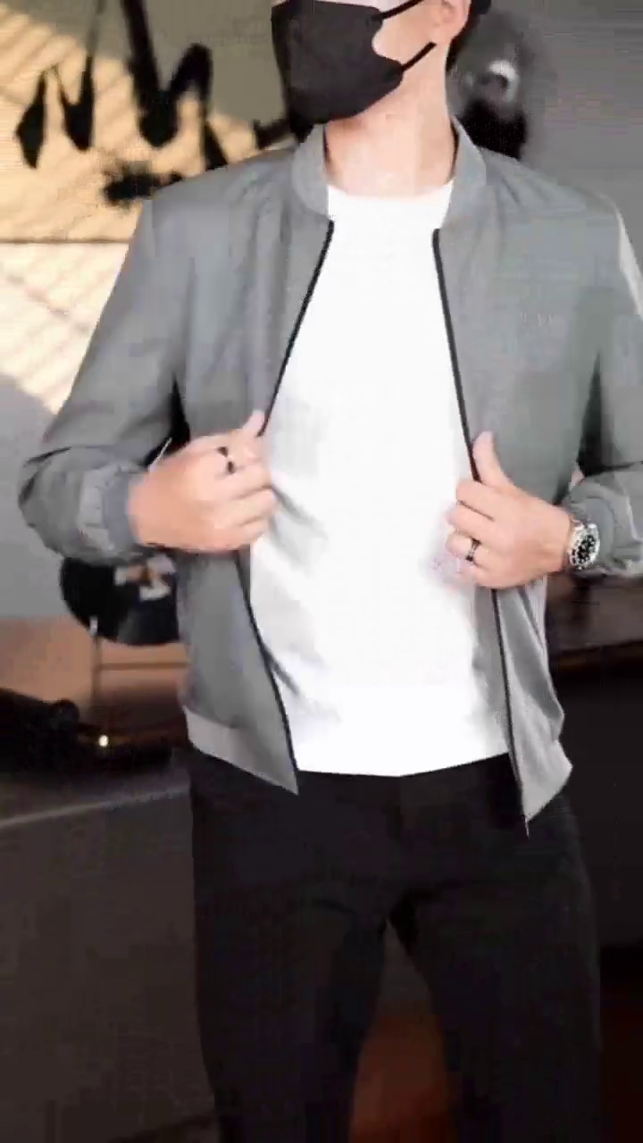 Men?s Premium Grey Checkered Bomber Jacket