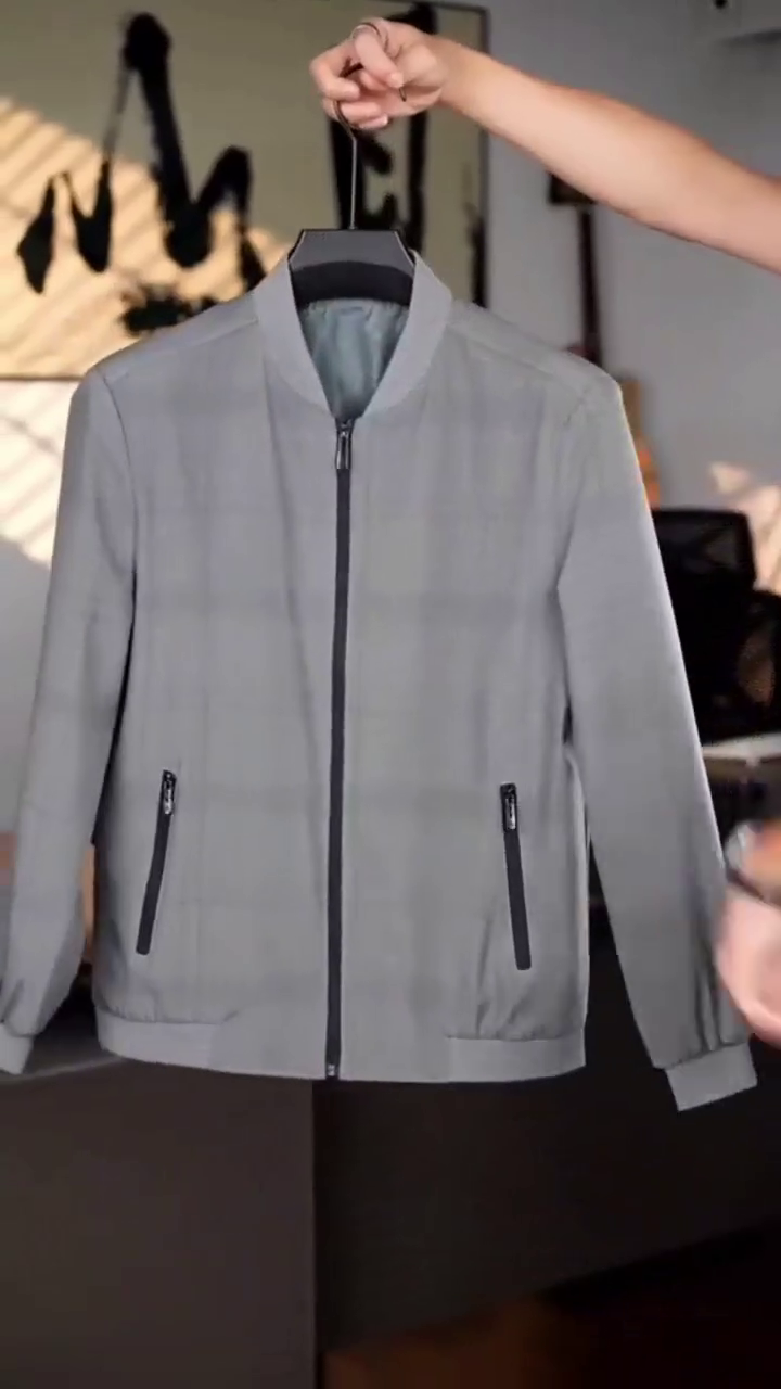 Men?s Premium Grey Checkered Bomber Jacket