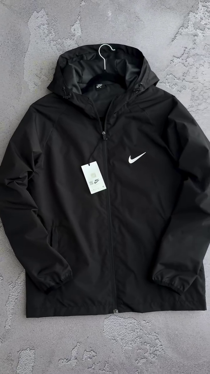 Essential Lightweight Windrunner Jacket For Men