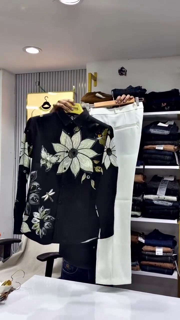 Creation Men's Exclusive Linen Fabric Position Print FULLSLEEV DESINER Shirt. - Image 5