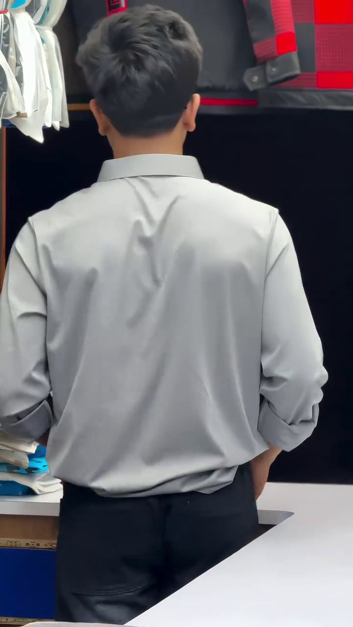 Men's Popcorn Fabric Regular Fit Casual Shirt - Image 9