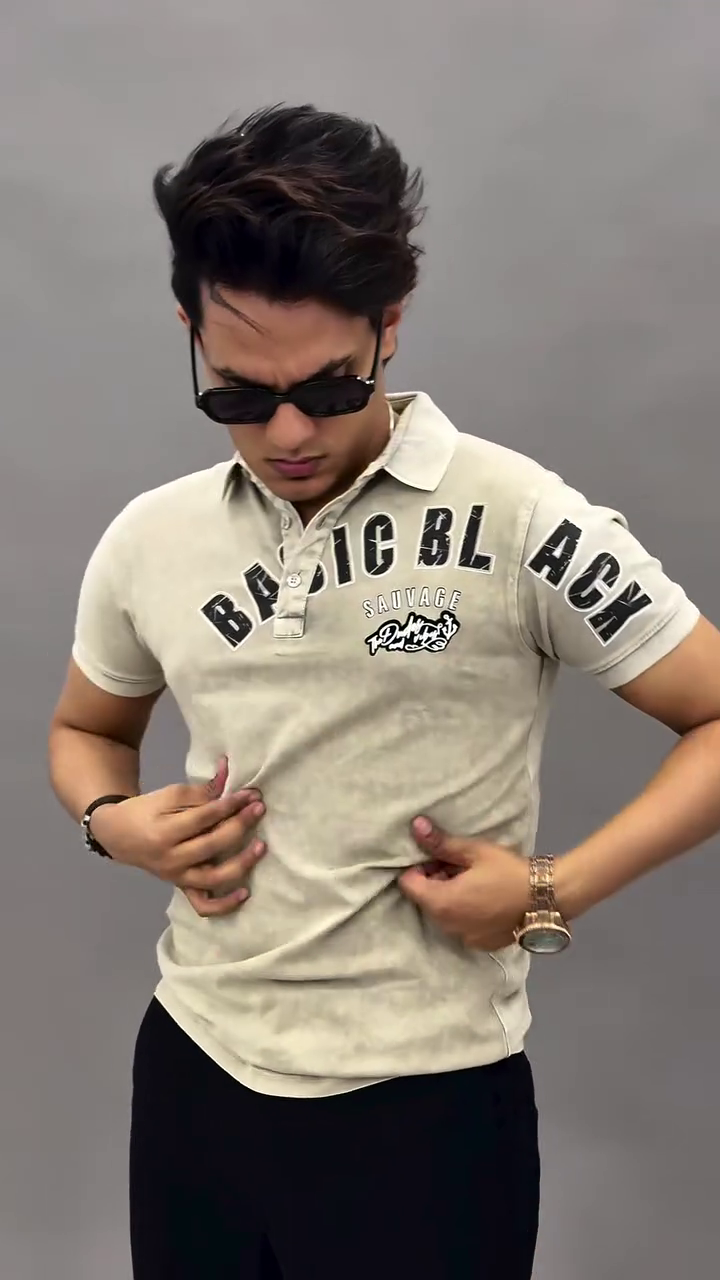 Men Printed Regular Fit Polo T-Shirt with Short Sleeves - Image 10