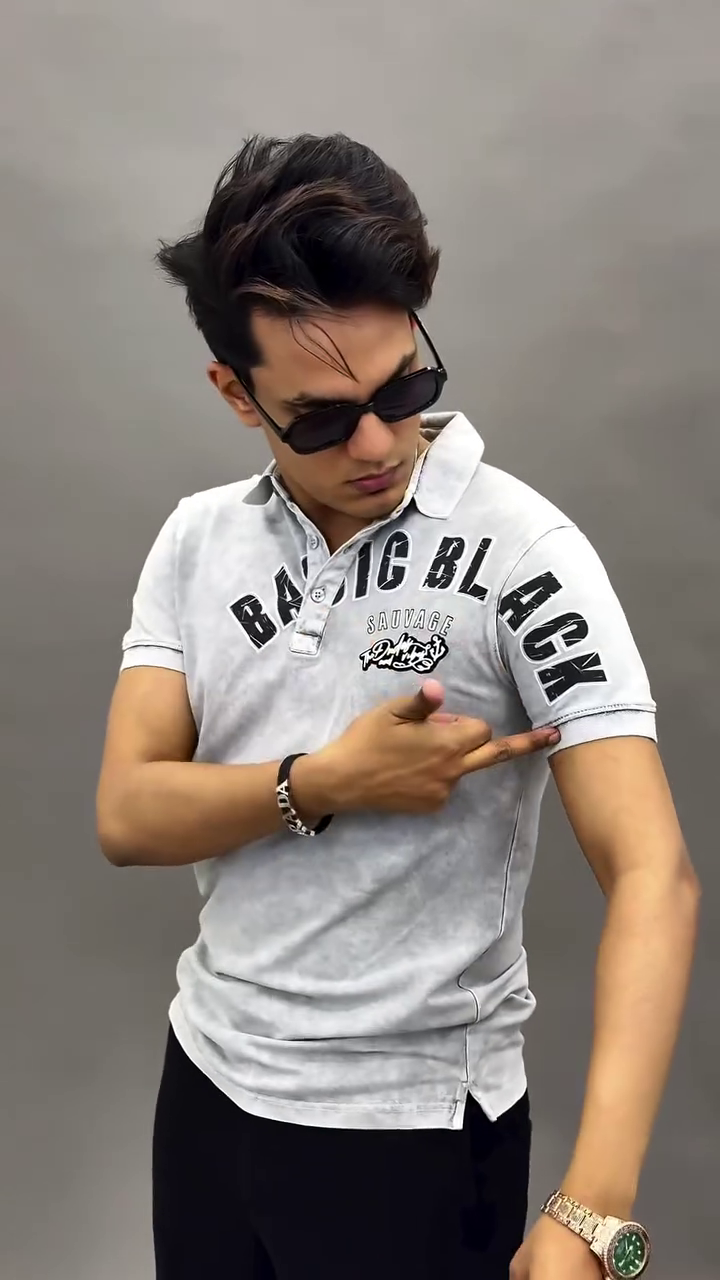 Men Printed Regular Fit Polo T-Shirt with Short Sleeves - Image 4