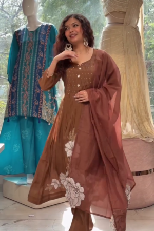 Elegant Women’s Brown Kurta Set with Dupatta