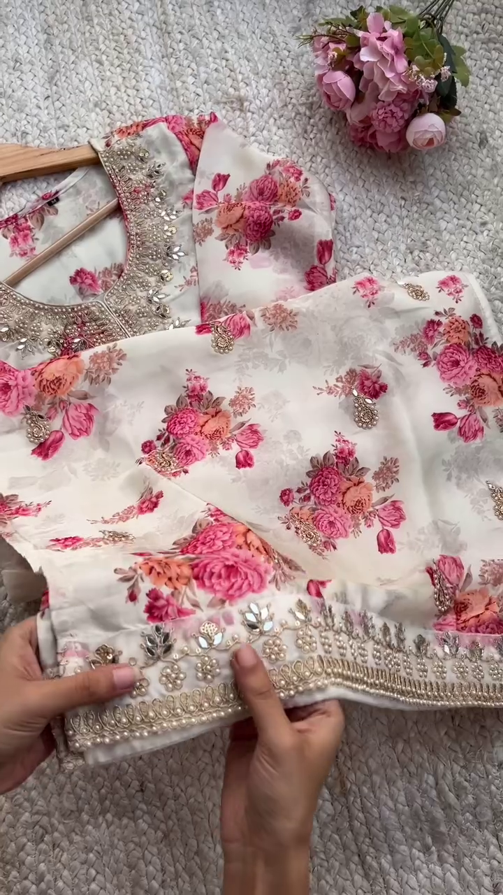 Women's Chikankari Kurti with Net Dupatta - Image 2