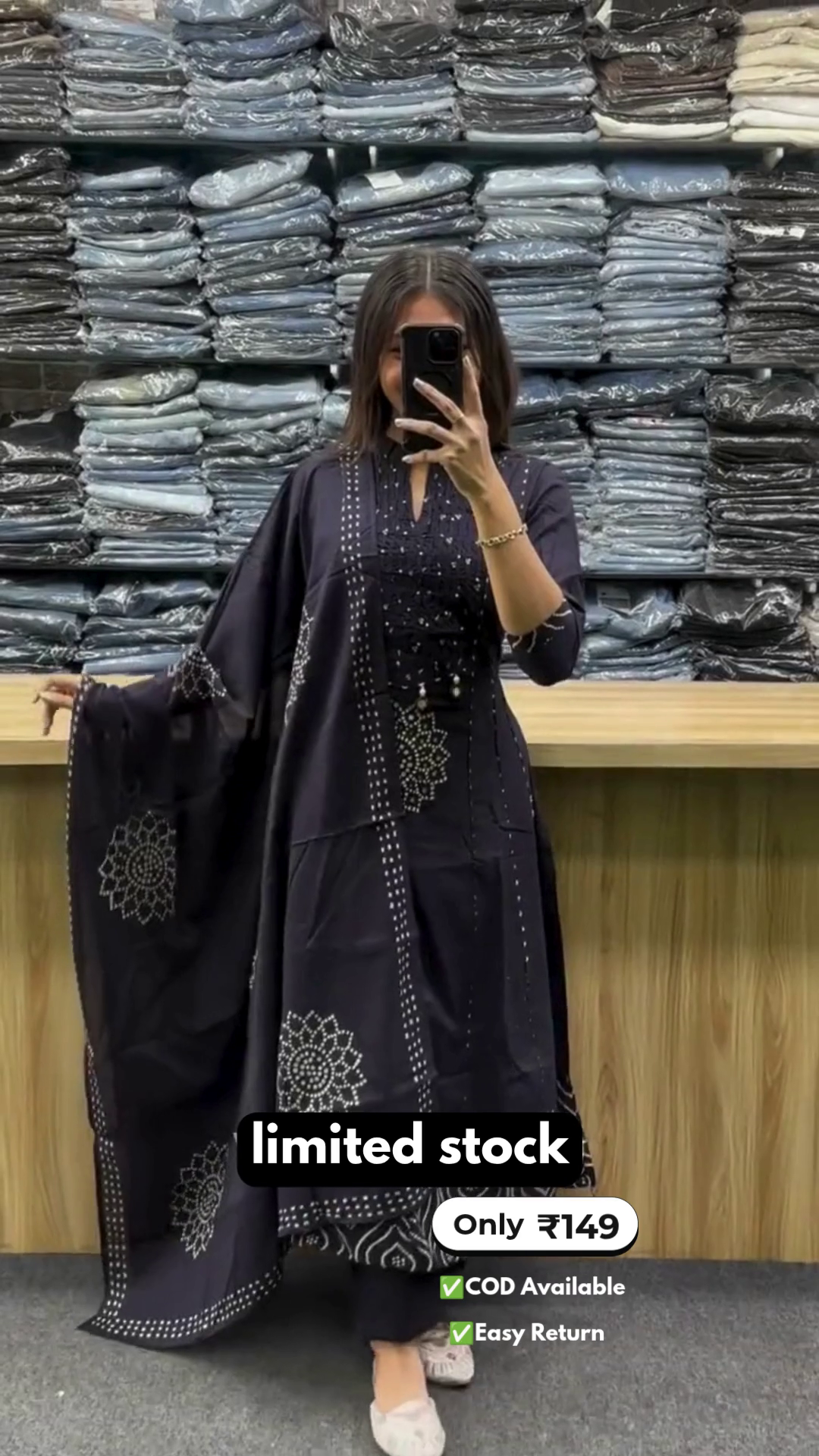 Women’s Long Round Kurta Set with Print - Image 4